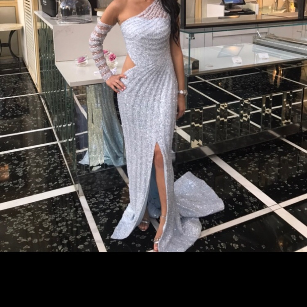 MikaelD Haute couture Sequins gown